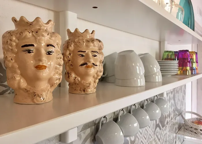 Donna Teresa Nocleg ze śniadaniem 4*