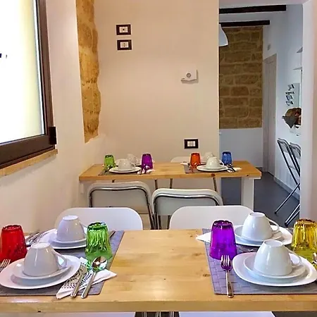 Donna Teresa Nocleg ze śniadaniem 4*